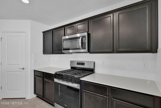 7075 SANDPERCH Street, Jacksonville, FL 32244