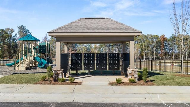 2012 Roseleigh Drive, Douglasville, GA 30134