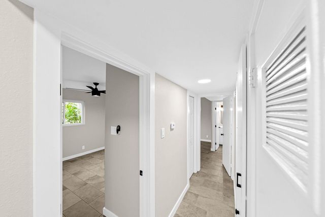2600 Penny LN 118, Austin, TX 78757