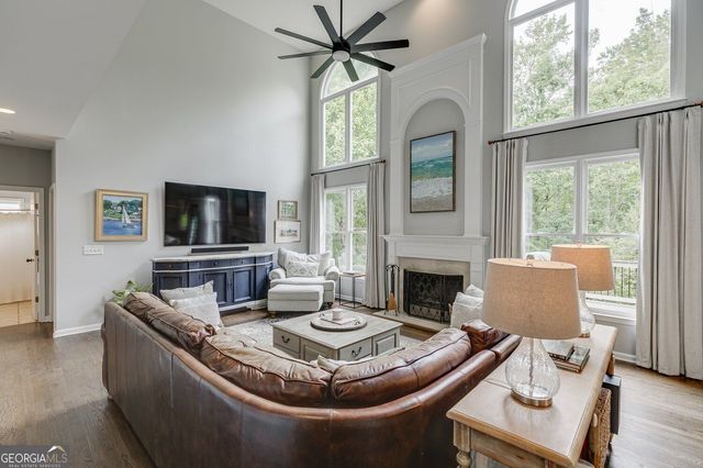 514 Streamwood Ivy Trail, Suwanee, GA 30024