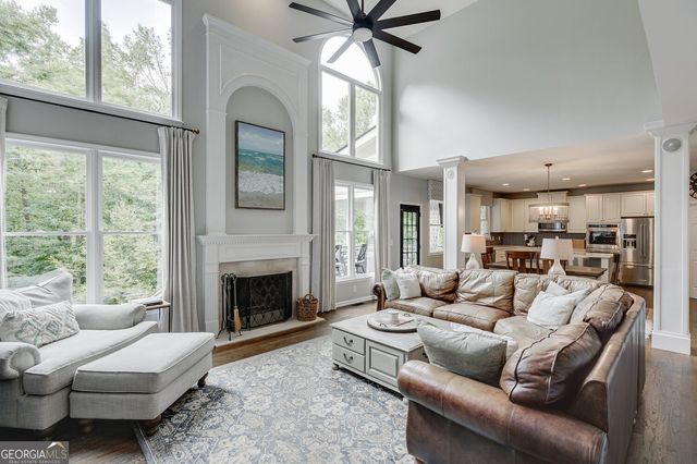 514 Streamwood Ivy Trail, Suwanee, GA 30024