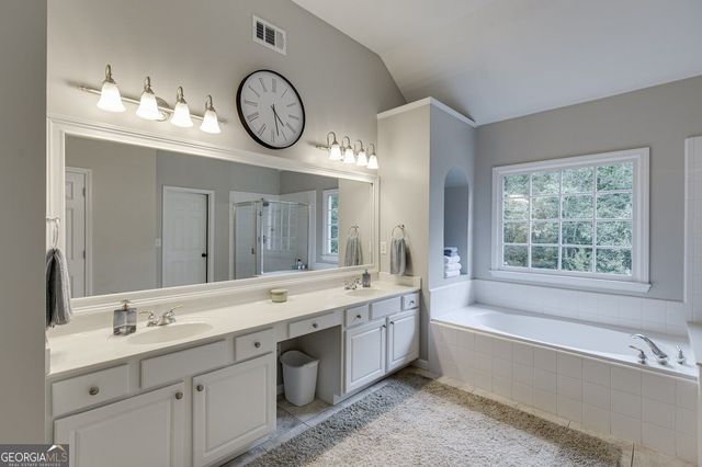 514 Streamwood Ivy Trail, Suwanee, GA 30024