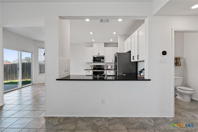 204 Benmyrtle Trail, Georgetown, TX 78626