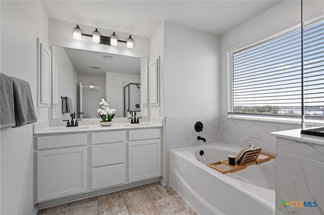 204 Benmyrtle Trail, Georgetown, TX 78626