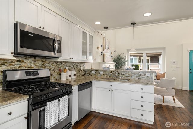 1123 24th Avenue S, Seattle, WA 98144