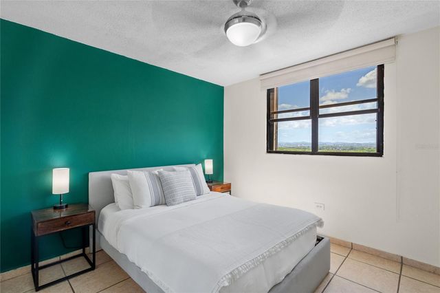 2306 LAUREL 9D, San Juan, PR 00913
