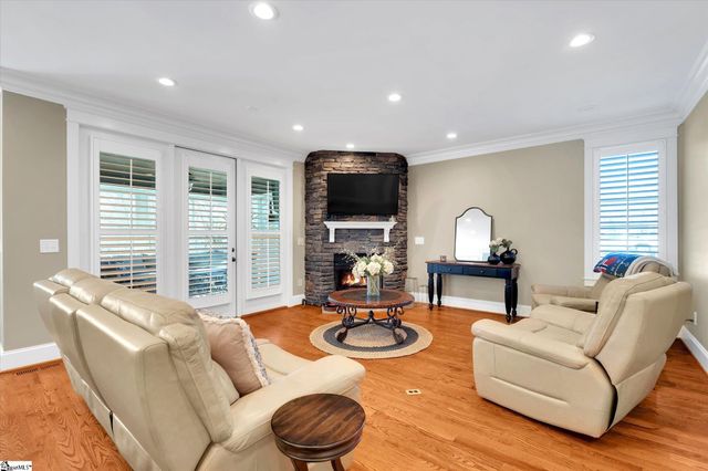 199 Wren School Road, Piedmont, SC 29673