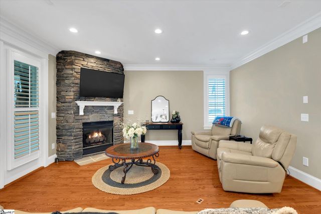 199 Wren School Road, Piedmont, SC 29673