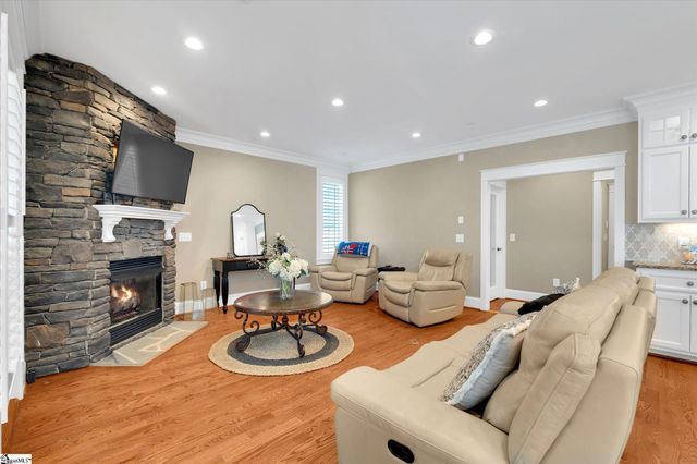 199 Wren School Road, Piedmont, SC 29673