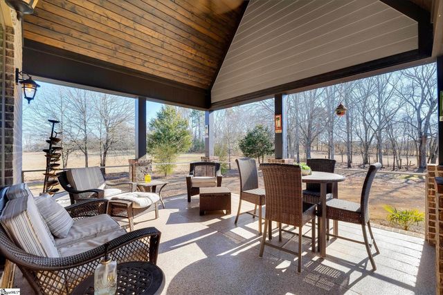 199 Wren School Road, Piedmont, SC 29673