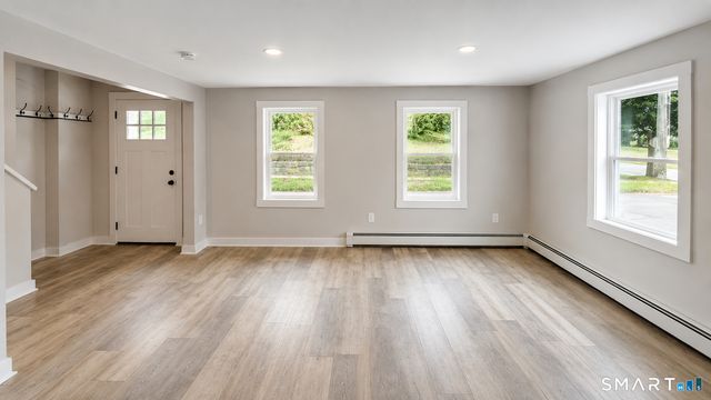 29 Williams Street, Danbury, CT 06810