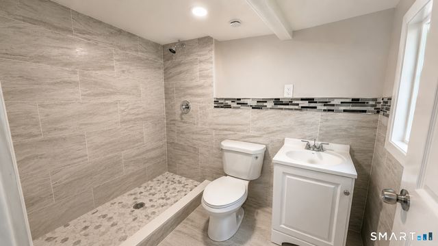 29 Williams Street, Danbury, CT 06810