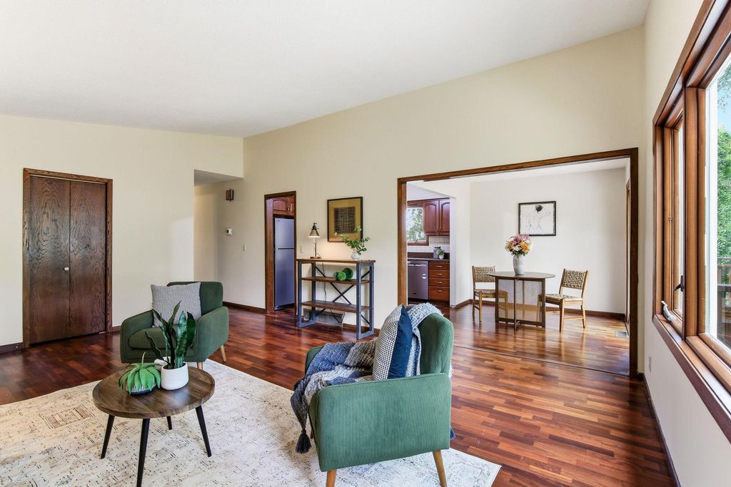 13121 Upton Avenue S, Burnsville, MN 55337 — photo 5
