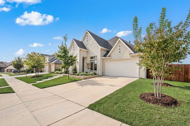 12721 Frio Springs Drive, Fort Worth, TX 76052