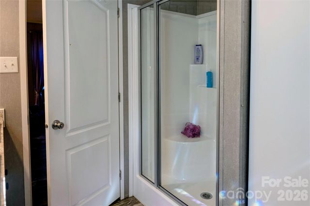 30 & 32 W Skyland Circle, Asheville, NC 28804
