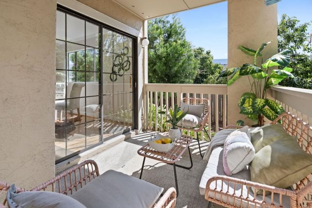 822 Cedar Street A, Redwood City, CA 94063