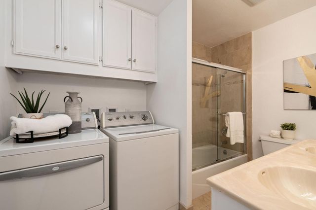 822 Cedar Street A, Redwood City, CA 94063