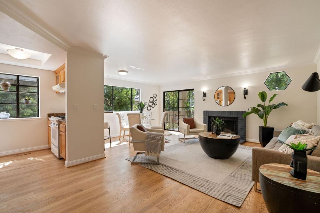 822 Cedar Street A, Redwood City, CA 94063