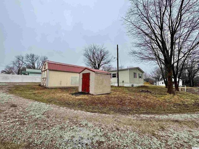 355 Bainbridge Street, Barry, IL 62312