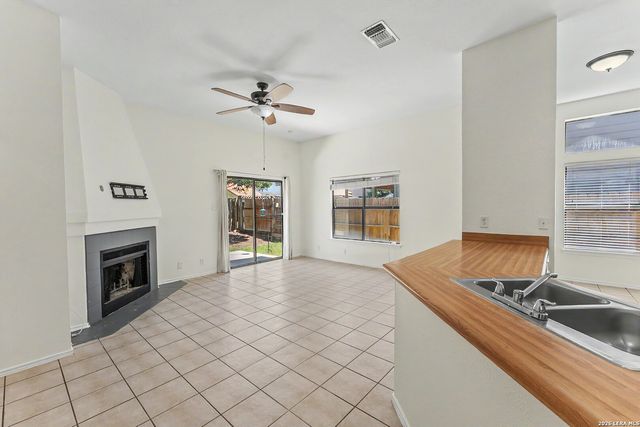 9634 Silver Moon, San Antonio, TX 78254