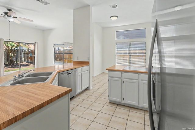 9634 Silver Moon, San Antonio, TX 78254