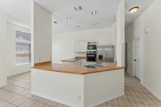 9634 Silver Moon, San Antonio, TX 78254