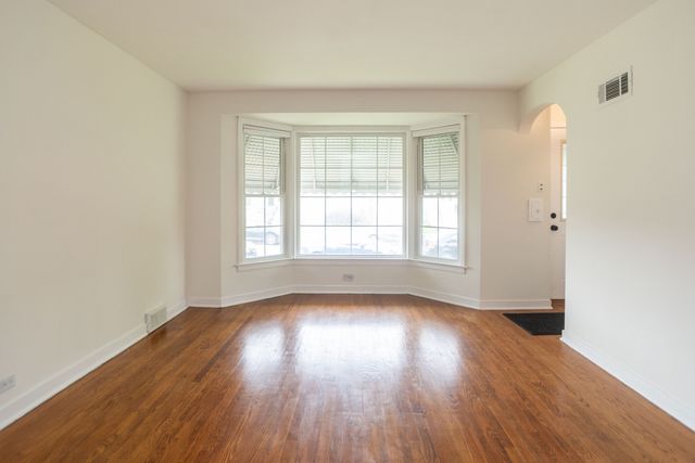 3924 N Oconto Avenue, Chicago, IL 60634