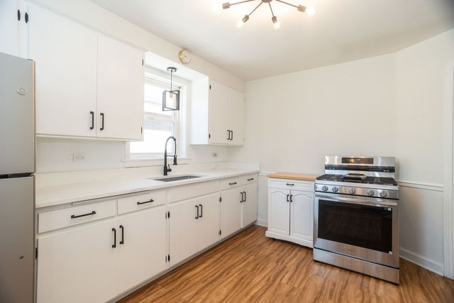 3924 N Oconto Avenue, Chicago, IL 60634