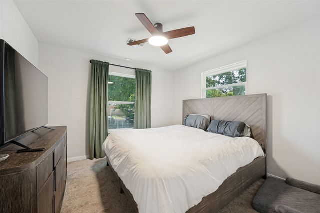 1800 W Walker Street, Denison, TX 75020