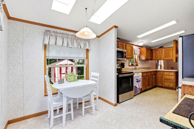 28 Emile Drive, Allenstown, NH 03275