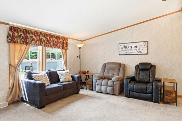 28 Emile Drive, Allenstown, NH 03275