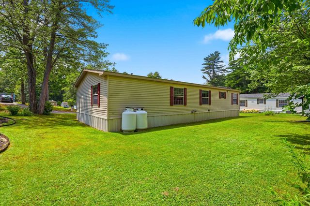 28 Emile Drive, Allenstown, NH 03275