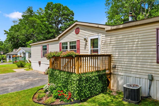 28 Emile Drive, Allenstown, NH 03275