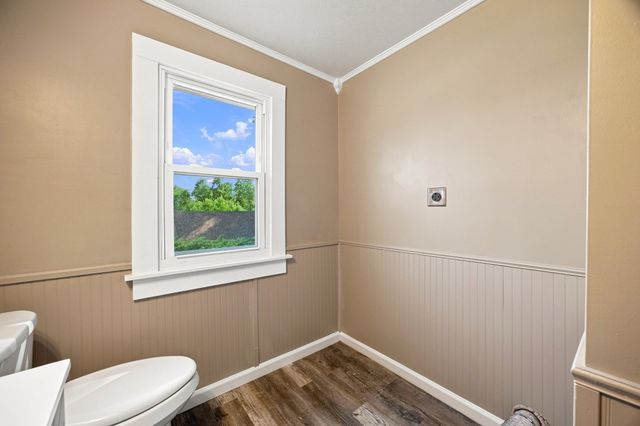 188 Breckenridge St, Palmer, MA 01069