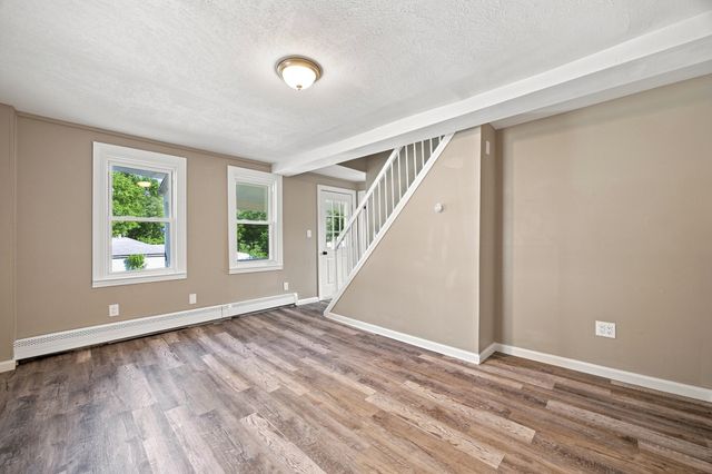 188 Breckenridge St, Palmer, MA 01069