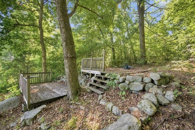 188 Breckenridge St, Palmer, MA 01069