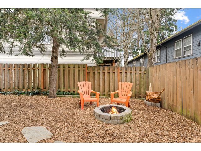 12008 Se BUSH St, Portland, OR 97266