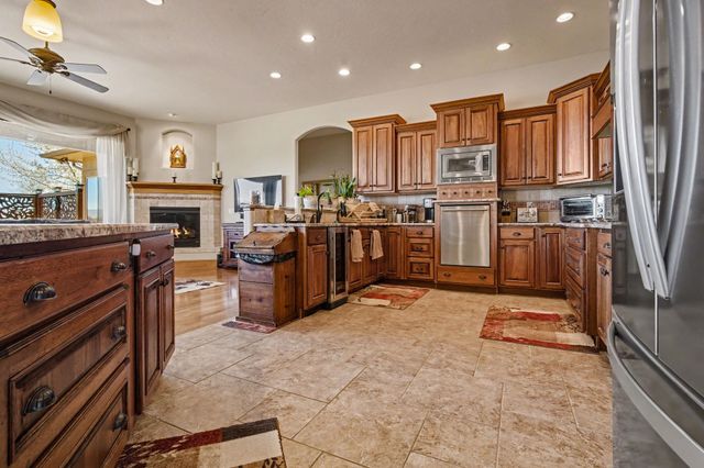 1013 Pritchard Mesa Court, Grand Junction, CO 81505