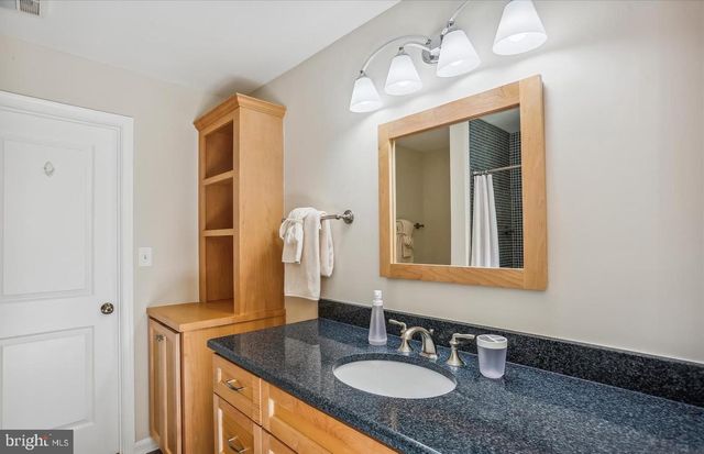 11730 GLEN MILL RD, Potomac, MD 20854