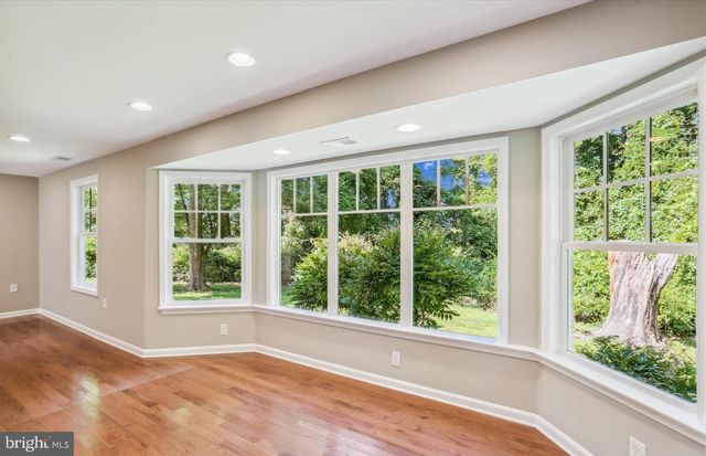 11730 GLEN MILL RD, Potomac, MD 20854