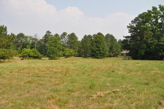 535 Penny Lane, Loganville, GA 30052