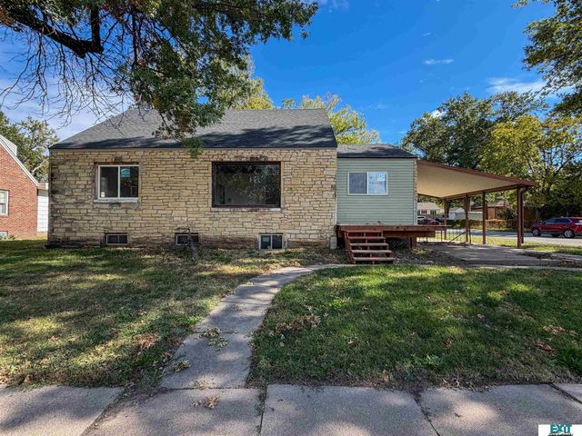2700 N 56th Street, Lincoln, NE 68504