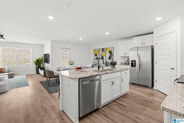 710 STERLING PLACE, Odenville, AL 35120