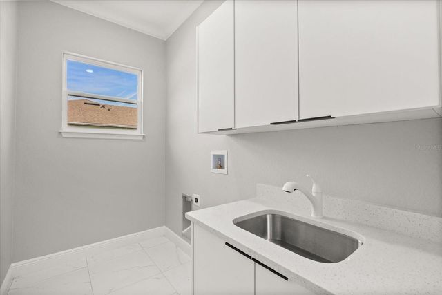 319 WATER SHORE DRIVE, Leesburg, FL 34748