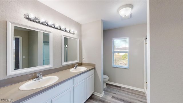 2001 NE 17th AVE, Cape Coral, FL 33909