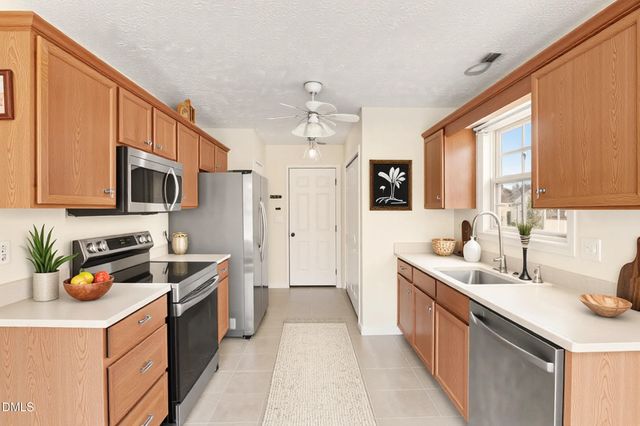 49 Whisper Creek Court, Linden, NC 28356