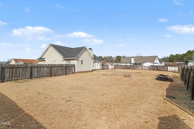 49 Whisper Creek Court, Linden, NC 28356