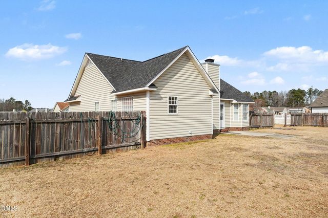 49 Whisper Creek Court, Linden, NC 28356