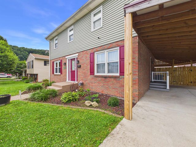 406 Jeannine Street, Ironton, OH 45638