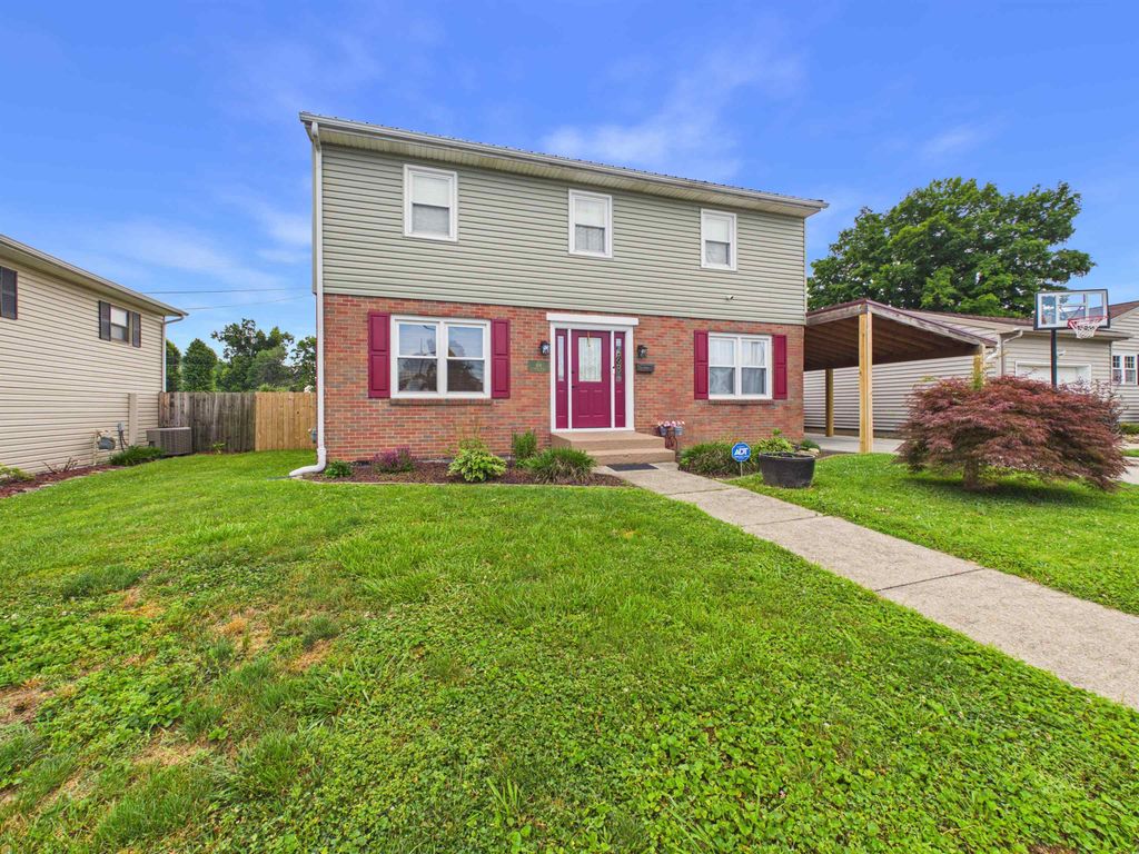 406 Jeannine Street, Ironton, OH 45638